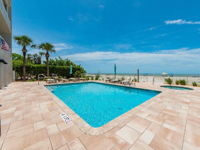 19600 GULF BOULEVARD 102, Indian Shores, FL 33785