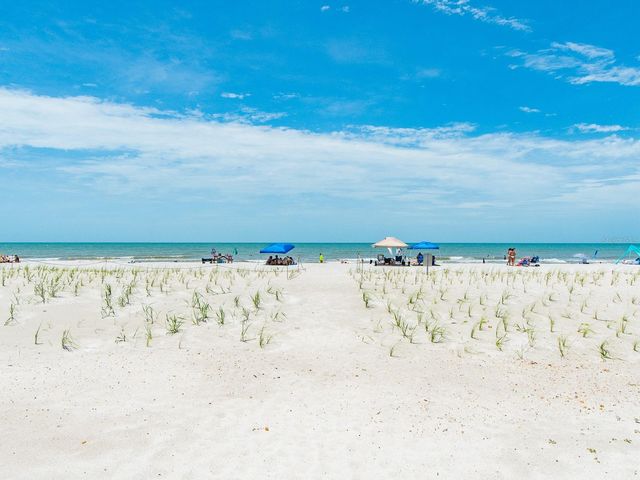 19600 GULF BOULEVARD 102, Indian Shores, FL 33785