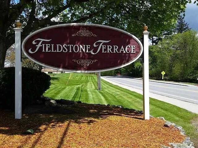 3 Fairfax Ave Unit 333, Derry, NH 03038