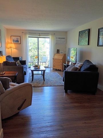 3 Fairfax Ave Unit 333, Derry, NH 03038