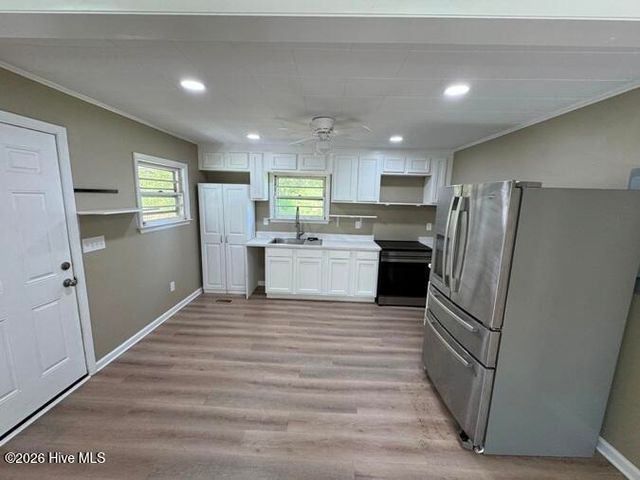 308 Mccabe Road, Morehead City, NC 28557