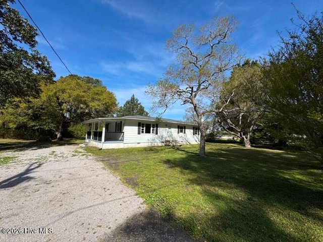 308 Mccabe Road, Morehead City, NC 28557