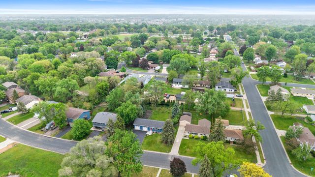 942 7th Avenue E, Shakopee, MN 55379