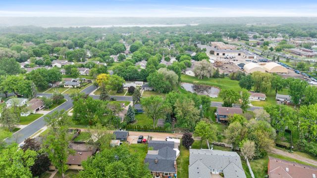 942 7th Avenue E, Shakopee, MN 55379