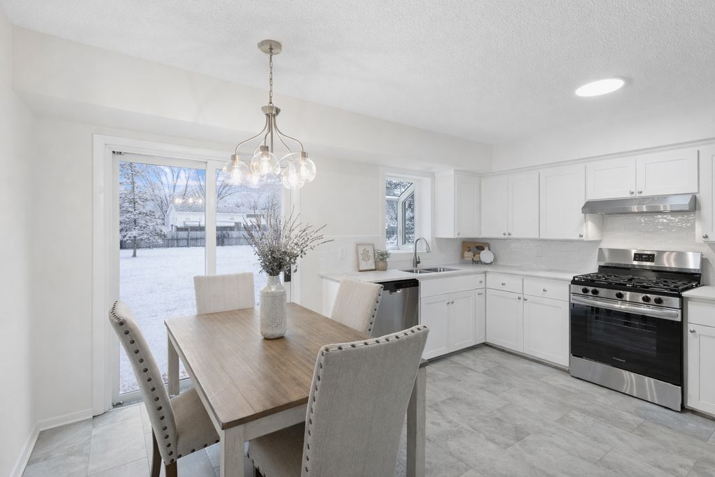 3699 205th Street W, Farmington, MN 55024