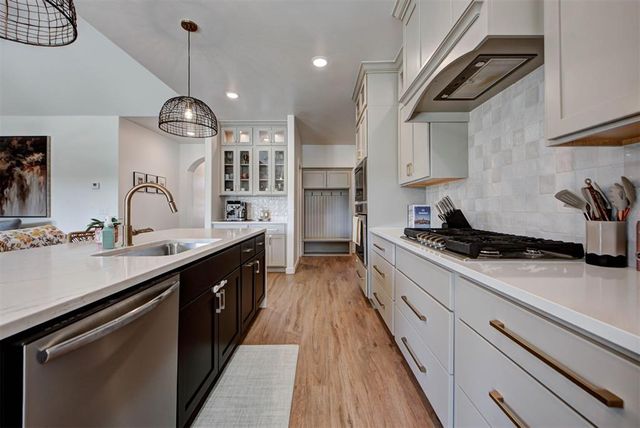 2248 Ridge Pine Road, Edmond, OK 73034