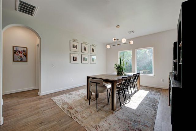 2248 Ridge Pine Road, Edmond, OK 73034