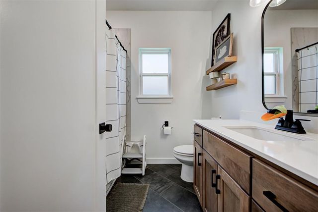 2248 Ridge Pine Road, Edmond, OK 73034
