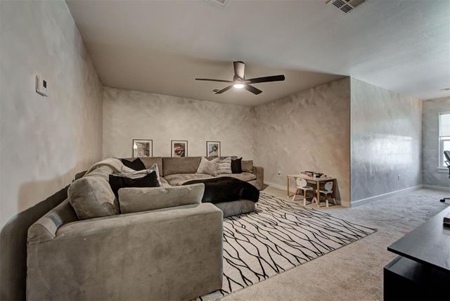 2248 Ridge Pine Road, Edmond, OK 73034