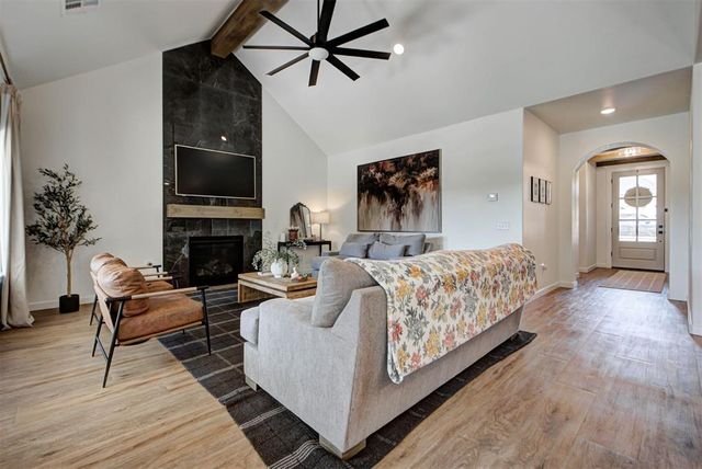 2248 Ridge Pine Road, Edmond, OK 73034