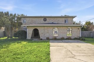 1253 Redwood Lane, Gulf Breeze, FL 32563