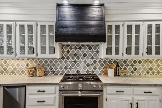 223 Westwood Drive, Southlake, TX 76092