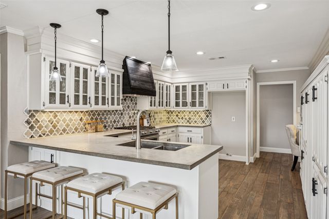 223 Westwood Drive, Southlake, TX 76092