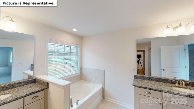 6136 Sylvan Drive, Denver, NC 28037