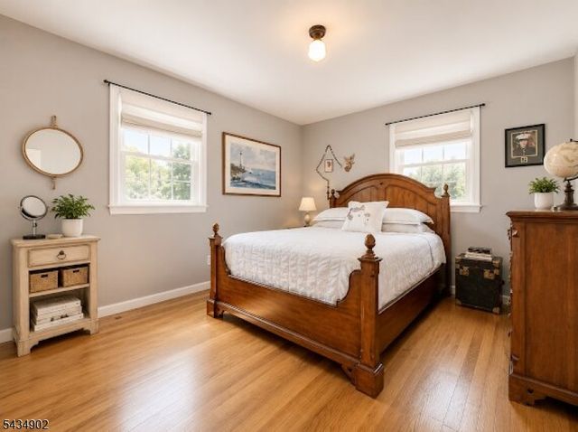 131 Long Hill Dr, Clifton City, NJ 07013