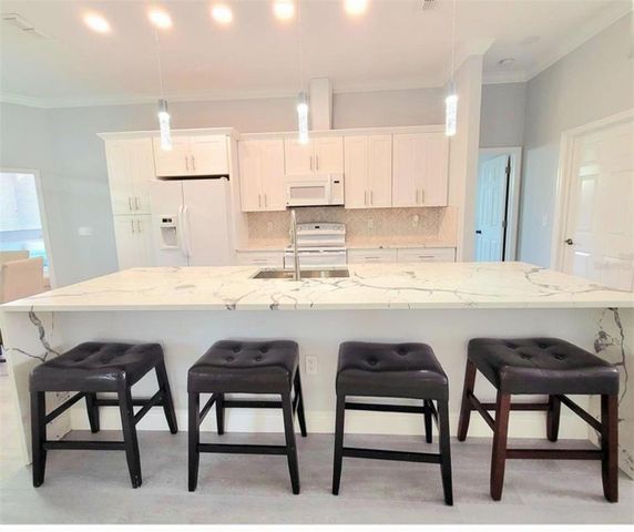 1415 BEACH CLUB, Apollo Beach, FL 33572