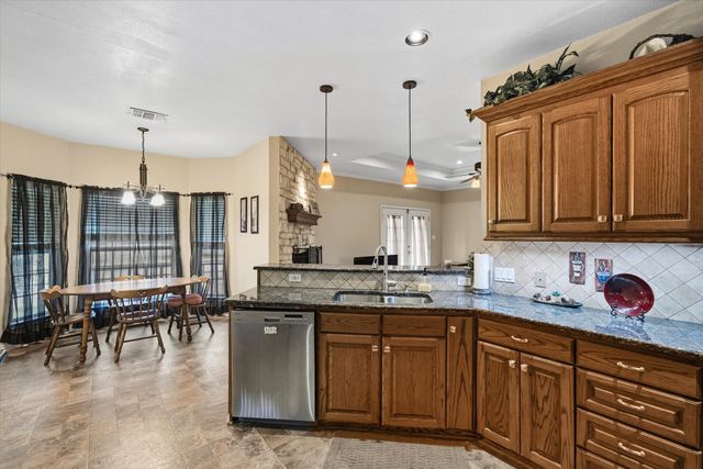 9111 County Road 313, Terrell, TX 75161