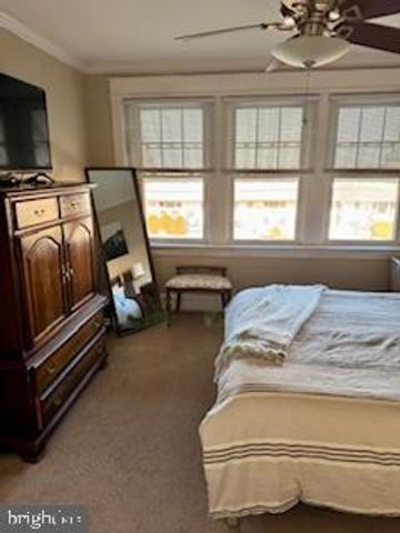 421 N CHESTNUT ST, Lansdale, PA 19446