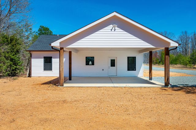 187 New Era Ridge Rd, Linden, TN 37096