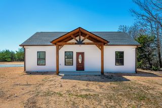 187 New Era Ridge Rd, Linden, TN 37096