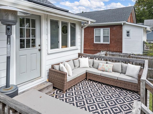 649 Poplar St, Spartanburg, SC 29302