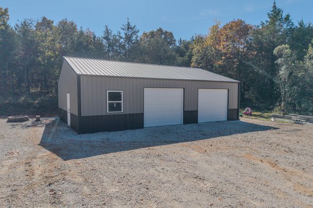 7084 Logan Road, Hartville, MO 65667