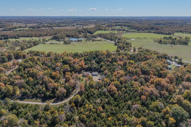 7084 Logan Road, Hartville, MO 65667