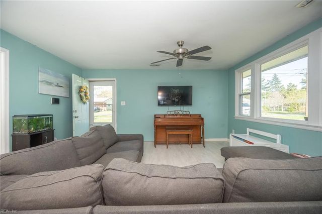 1310 Elder AVE, Chesapeake, VA 23325