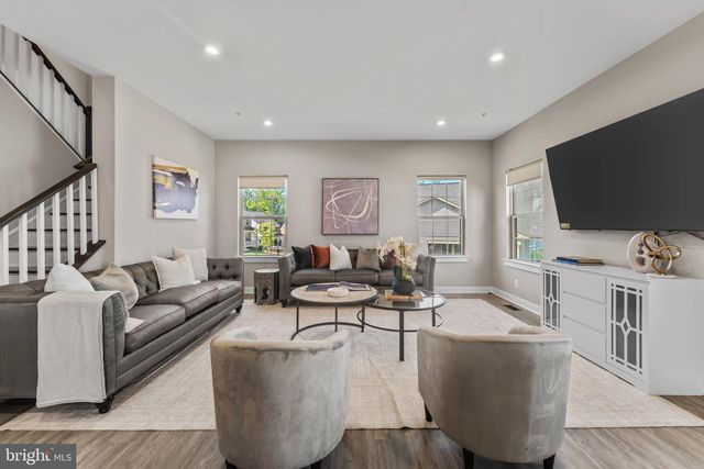 10127 DRESSAGE DR, Upper Marlboro, MD 20772
