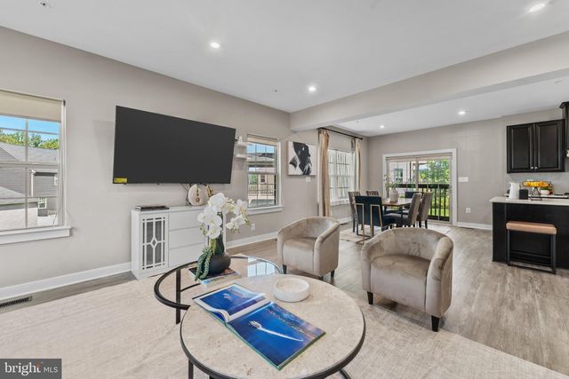 10127 DRESSAGE DR, Upper Marlboro, MD 20772