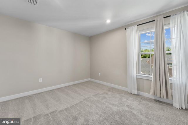 10127 DRESSAGE DR, Upper Marlboro, MD 20772