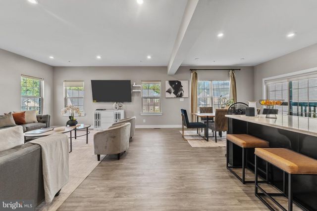 10127 DRESSAGE DR, Upper Marlboro, MD 20772