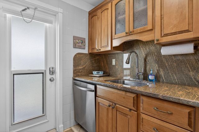 505 N Riverside Drive 21, Pompano Beach, FL 33062