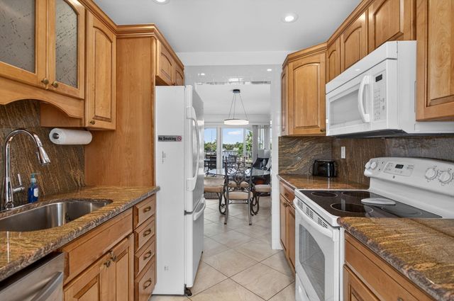 505 N Riverside Drive 21, Pompano Beach, FL 33062