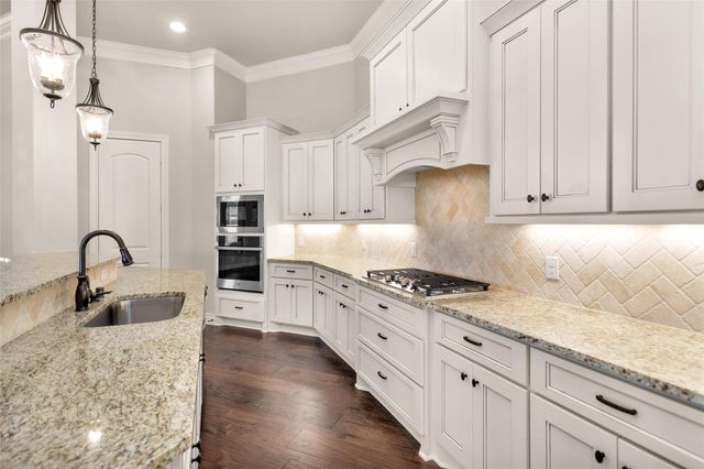 17339 Camillia Trail, Conroe, TX 77302