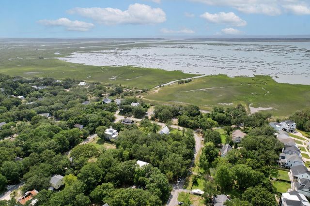 1575 Macoma Drive, Mount Pleasant, SC 29466