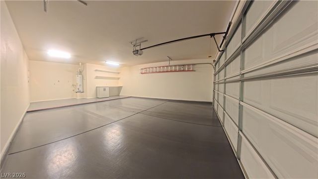 2050 West WARM SPRINGS Road 2921, Henderson, NV 89014