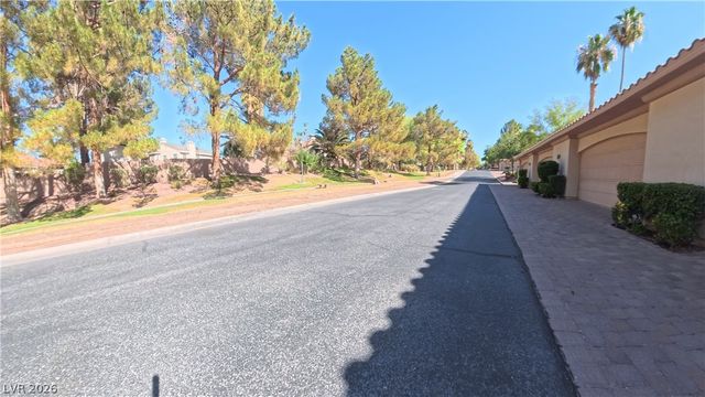 2050 West WARM SPRINGS Road 2921, Henderson, NV 89014
