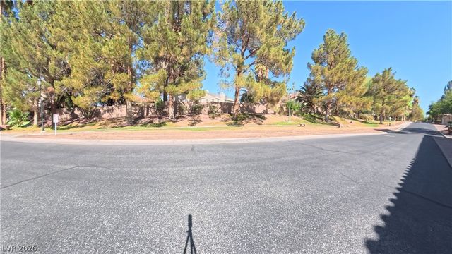 2050 West WARM SPRINGS Road 2921, Henderson, NV 89014