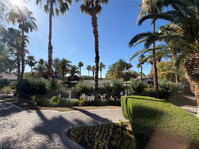 2050 West WARM SPRINGS Road 2921, Henderson, NV 89014