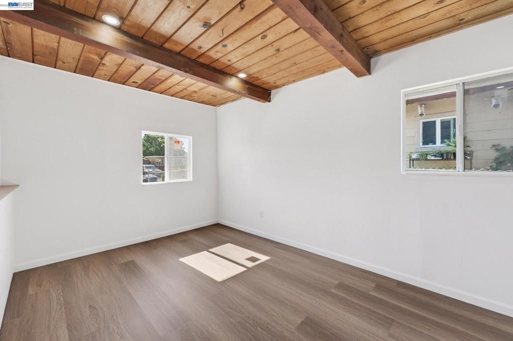 Image 18 of property listing at 4217 Jenkins Way, Richmond, CA 94806