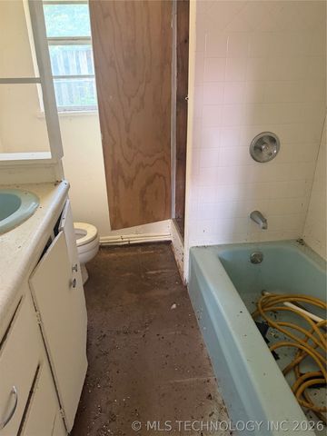309 S Rogers Avenue, Cleveland, OK 74020