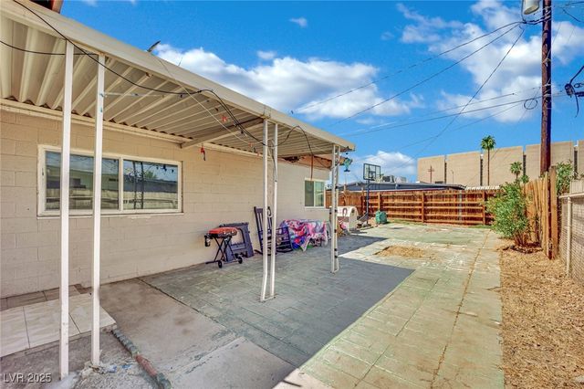 1205 Phillips Avenue, Las Vegas, NV 89104