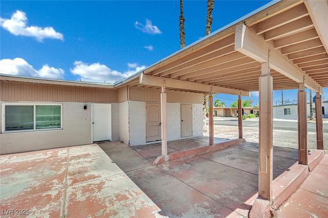 1205 Phillips Avenue, Las Vegas, NV 89104