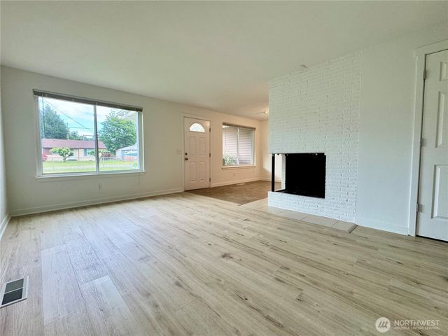 8312 121st Street SW, Lakewood, WA 98498