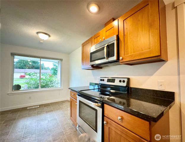 8312 121st Street SW, Lakewood, WA 98498