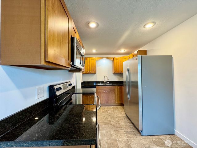8312 121st Street SW, Lakewood, WA 98498
