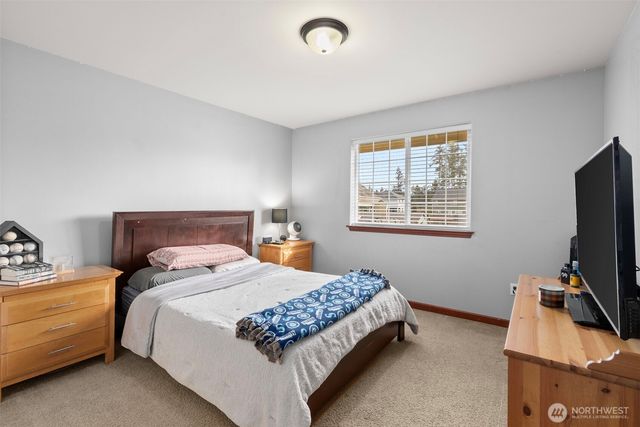 8007 183rd Avenue E, Bonney Lake, WA 98391