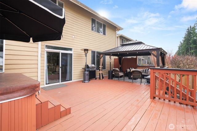 8007 183rd Avenue E, Bonney Lake, WA 98391