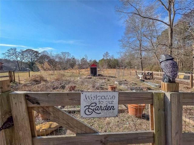 397 Lindsey Chapel Road, Cedartown, GA 30125